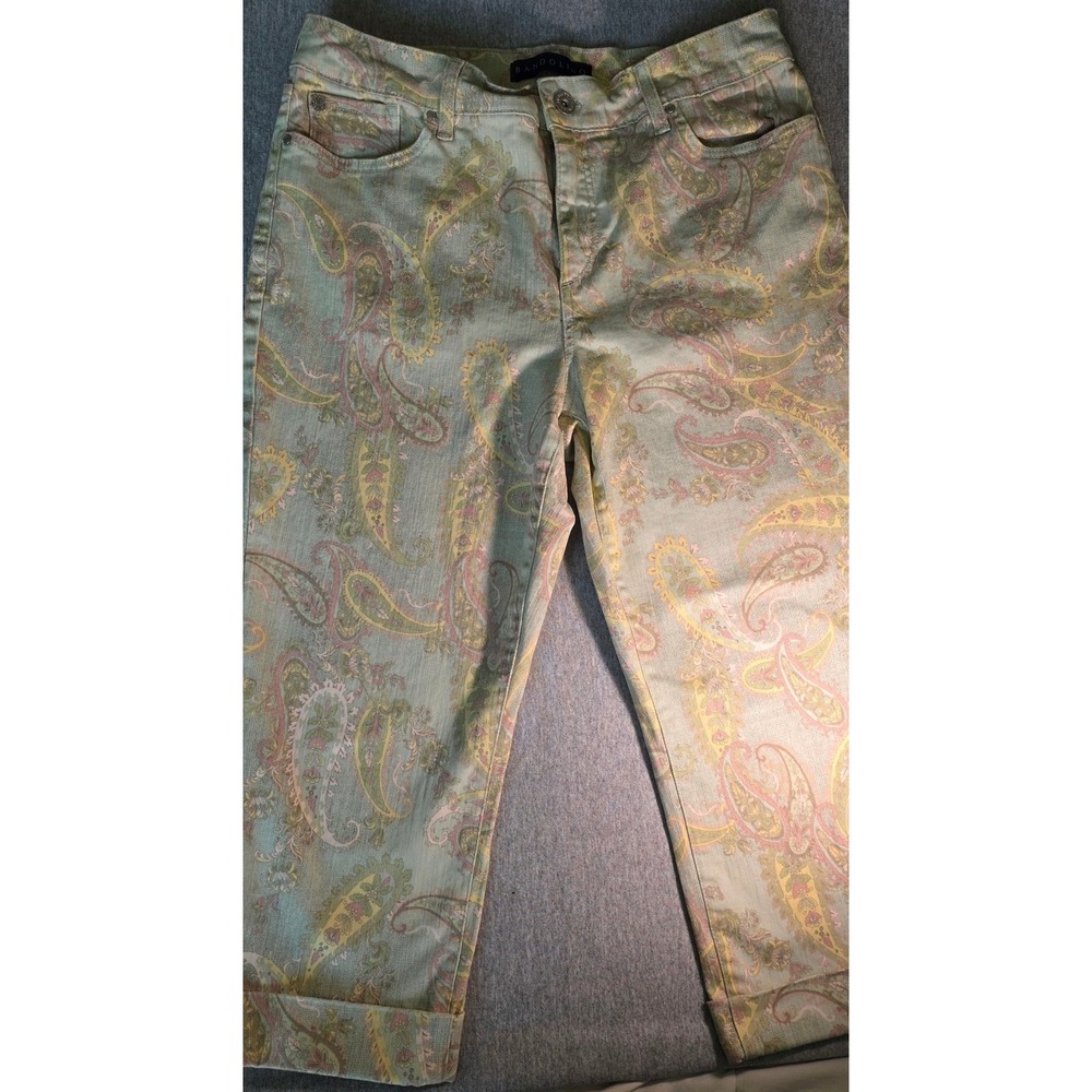 Bandolino Mandie Capri Pants Womens 10 Green Pink Paisley Cuffed Crop Jeans